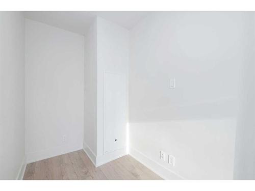 805-901 10 Avenue Sw, Calgary, AB - Indoor Photo Showing Other Room