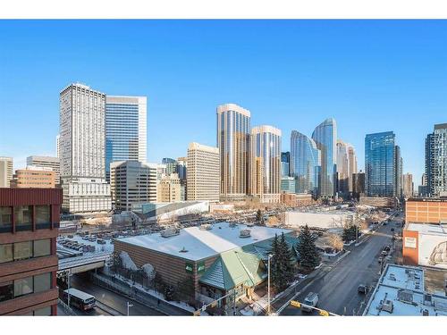 805-901 10 Avenue Sw, Calgary, AB - Outdoor