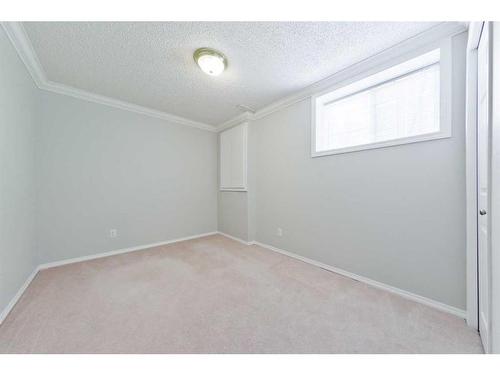 17 Tuscany Valley Park Nw, Calgary, AB - Indoor Photo Showing Other Room