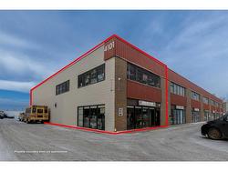 7-4101 19 Street NE Calgary, AB T2E 6X8