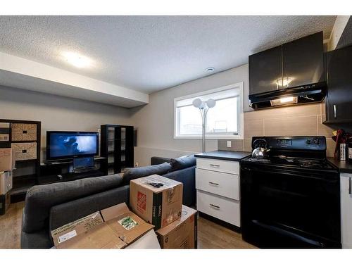 165 Harvest Rose Circle Ne, Calgary, AB - Indoor