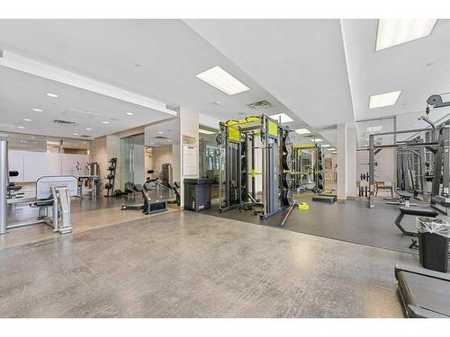 812-222 Riverfront Avenue Sw, Calgary, AB - Indoor Photo Showing Gym Room