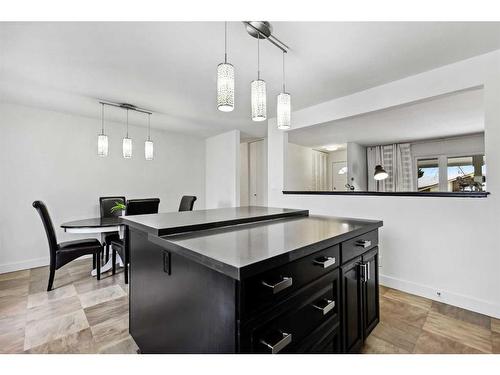 455 Cedarpark Drive Sw, Calgary, AB - Indoor