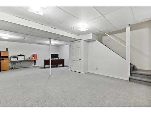 455 Cedarpark Drive Sw, Calgary, AB - Indoor