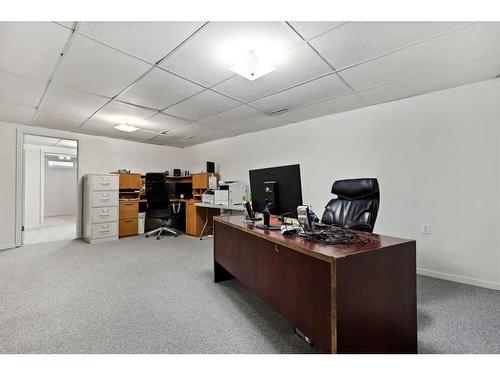 455 Cedarpark Drive Sw, Calgary, AB - Indoor Photo Showing Office