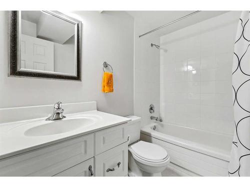 455 Cedarpark Drive Sw, Calgary, AB - Indoor Photo Showing Bathroom