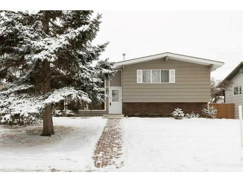 14547 Parkland Boulevard Se, Calgary, AB - Outdoor