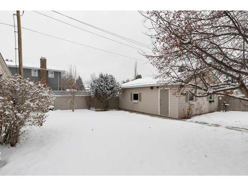 14547 Parkland Boulevard Se, Calgary, AB - Outdoor