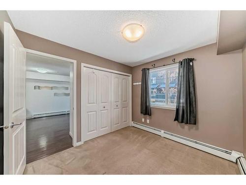 3109-115 Prestwick Villas Se, Calgary, AB - Indoor Photo Showing Other Room