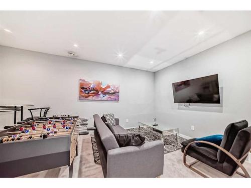 1-1714 Kensington Road Nw, Calgary, AB - Indoor