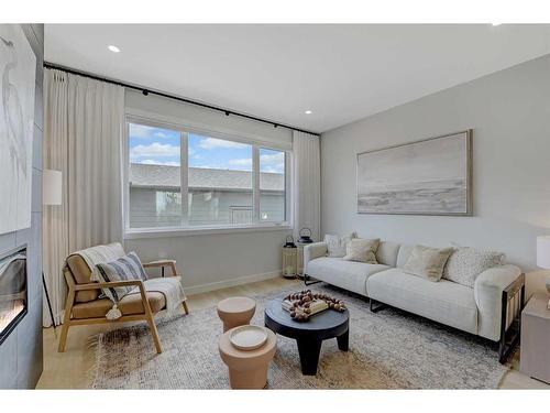 1156 Sailfin Heath, Rural Rocky View County, AB - Indoor Photo Showing Living Room