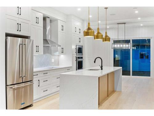 1919 21 Avenue Nw, Calgary, AB - Indoor Photo Showing Kitchen With Stainless Steel Kitchen With Upgraded Kitchen