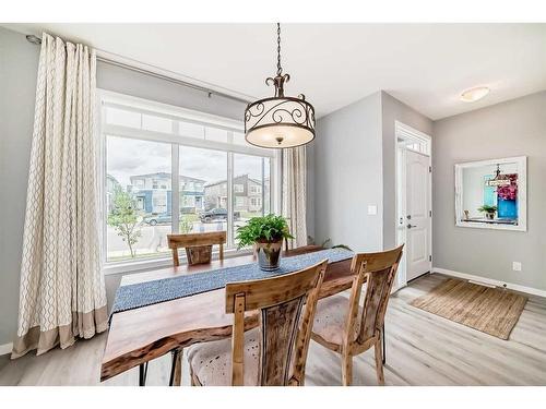 148 Dawson Drive, Chestermere, AB - Indoor Photo Showing Dining Room