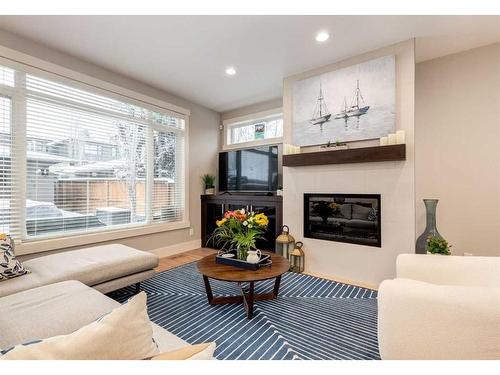 1937 47 Avenue Sw, Calgary, AB - Indoor Photo Showing Living Room With Fireplace