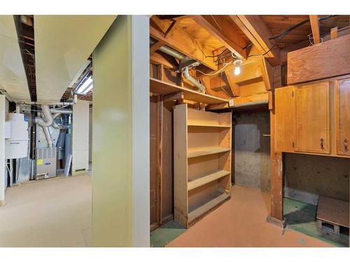 9831 Alcott Road Se, Calgary, AB - Indoor Photo Showing Basement