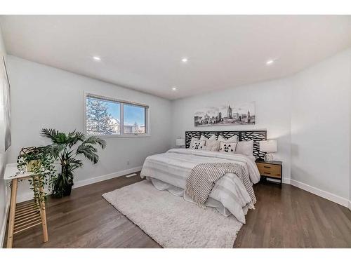 14333 Evergreen Street Sw, Calgary, AB - Indoor Photo Showing Bedroom