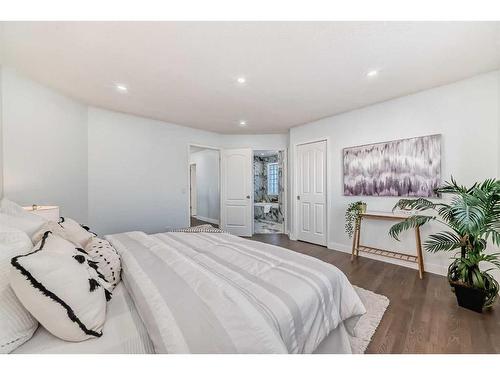 14333 Evergreen Street Sw, Calgary, AB - Indoor Photo Showing Bedroom