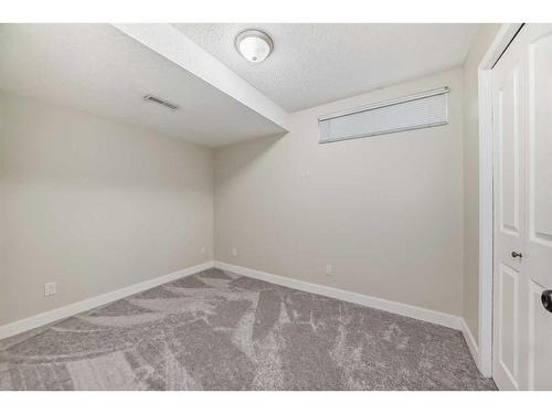 14333 Evergreen Street Sw, Calgary, AB - Indoor Photo Showing Other Room