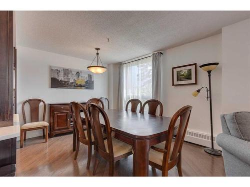 220-1304 15 Avenue Sw, Calgary, AB - Indoor Photo Showing Dining Room