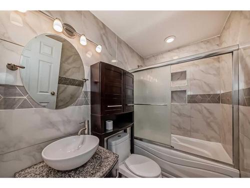 79 Castleglen Way Ne, Calgary, AB - Indoor Photo Showing Bathroom