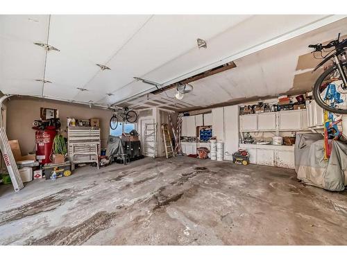 79 Castleglen Way Ne, Calgary, AB - Indoor Photo Showing Garage