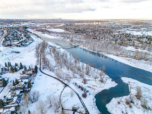 304 Queenston Heights Se, Calgary, AB - Outdoor With View