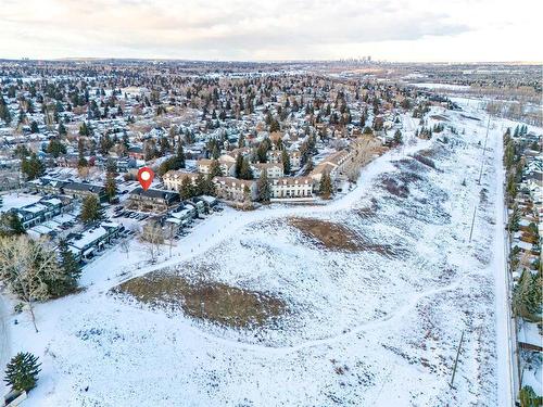 304 Queenston Heights Se, Calgary, AB - Outdoor With View