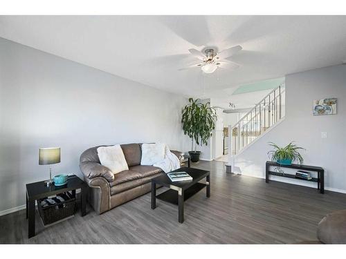 97 Covepark Close Ne, Calgary, AB - Indoor Photo Showing Living Room