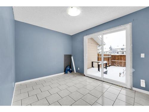 50 Pinelore Place Ne, Calgary, AB - Indoor