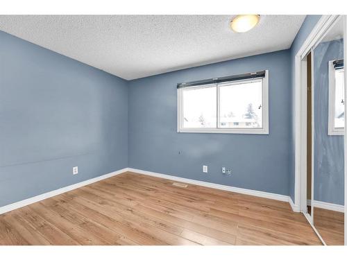 50 Pinelore Place Ne, Calgary, AB - Indoor Photo Showing Other Room