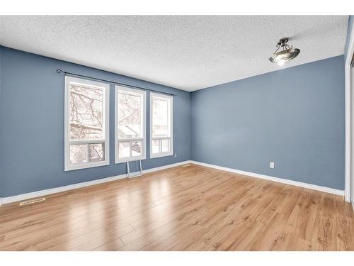 50 Pinelore Place Ne, Calgary, AB - Indoor Photo Showing Other Room