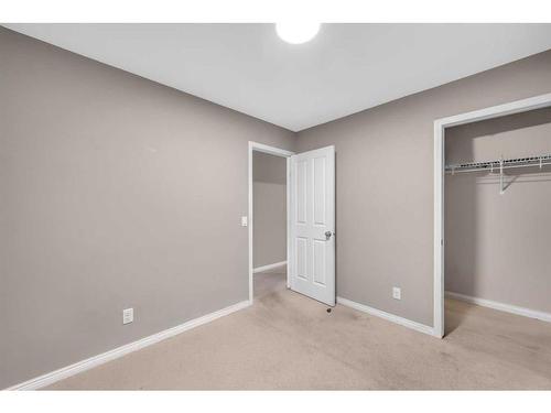 250 Martinwood Place Ne, Calgary, AB - Indoor Photo Showing Other Room