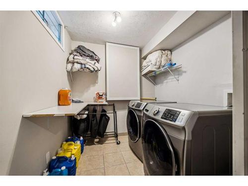 54 Shawbrooke Court Sw, Calgary, AB - Indoor Photo Showing Laundry Room