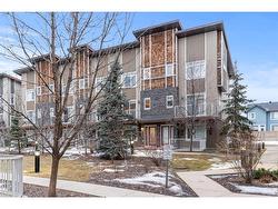 610 Skyview Point Place NE Calgary, AB T3N 0L7