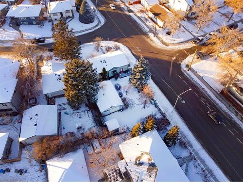 824 9A Street Ne, Calgary, AB - Outdoor With View