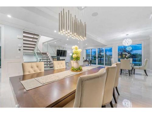 102 Malibou Road Sw, Calgary, AB - Indoor Photo Showing Dining Room