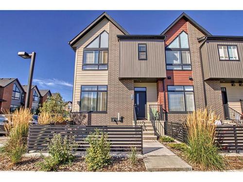 504 Sage Meadows Gardens Nw, Calgary, AB - Outdoor With Facade