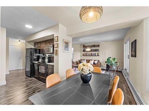 314-2204 1 Street Sw, Calgary, AB - Indoor Photo Showing Dining Room