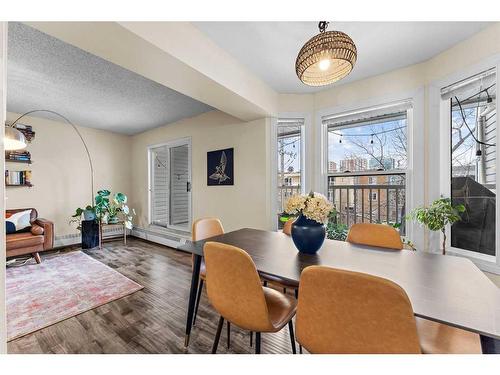 314-2204 1 Street Sw, Calgary, AB - Indoor Photo Showing Dining Room