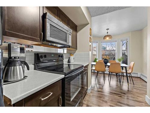 314-2204 1 Street Sw, Calgary, AB - Indoor Photo Showing Kitchen