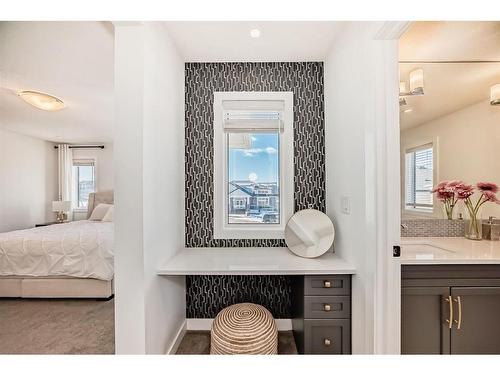 203 Carrington Circle Nw, Calgary, AB - Indoor Photo Showing Bathroom