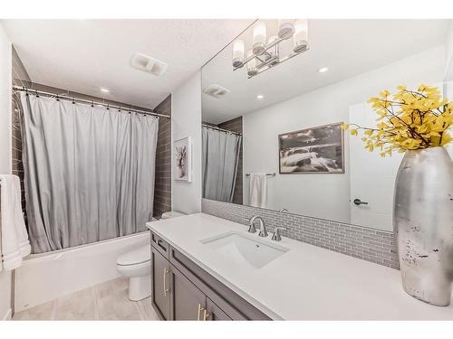 203 Carrington Circle Nw, Calgary, AB - Indoor Photo Showing Bathroom