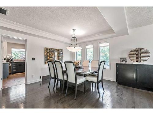 133 Candle Place Sw, Calgary, AB - Indoor Photo Showing Dining Room