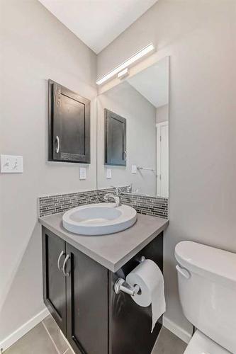 2316-125 Panatella Way, Calgary, AB - Indoor Photo Showing Bathroom