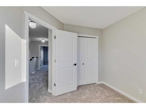 167 Silverado Plains Circle Sw, Calgary, AB - Indoor Photo Showing Bathroom