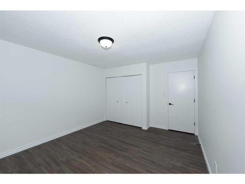 216 Whiteview Road Ne, Calgary, AB - Indoor Photo Showing Other Room