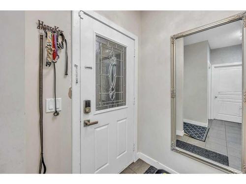 28 Saddlebrook Landing Ne, Calgary, AB - Indoor Photo Showing Other Room