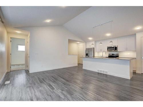 5301-100 Walgrove Court Se, Calgary, AB - Indoor Photo Showing Kitchen