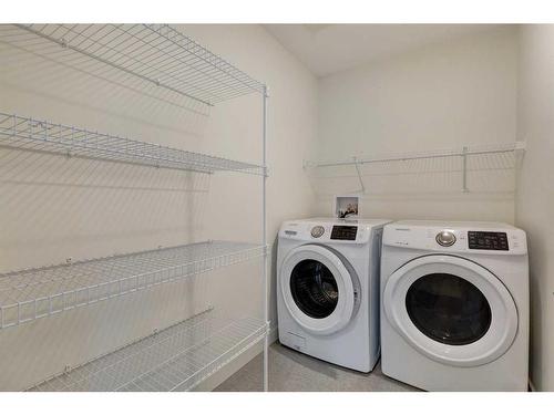 5301-100 Walgrove Court Se, Calgary, AB - Indoor Photo Showing Laundry Room