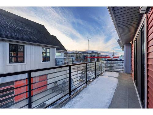 5301-100 Walgrove Court Se, Calgary, AB - Outdoor With Exterior